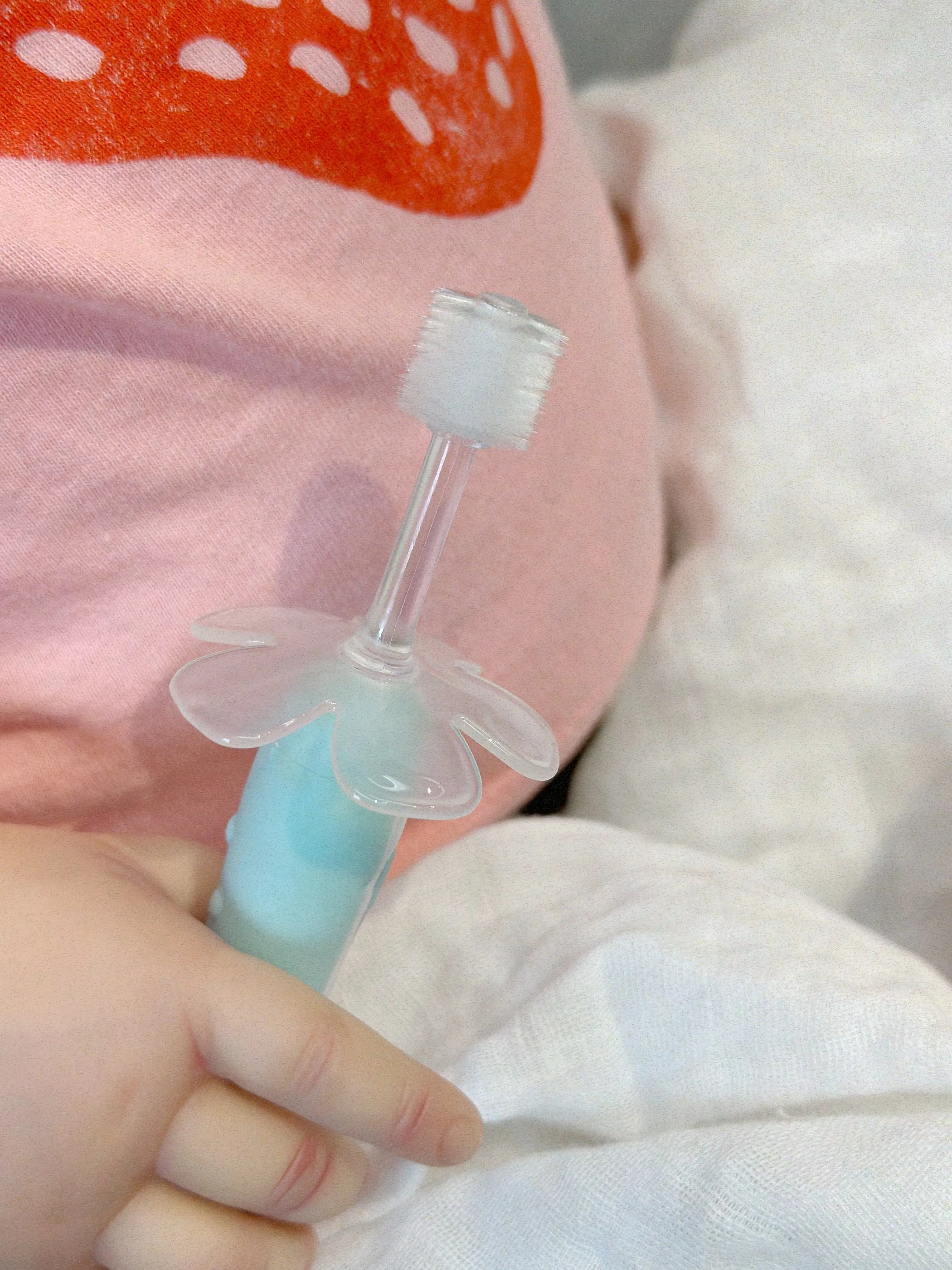 Beloved Baby First Motion Toothbrush Two Colors 1Y 