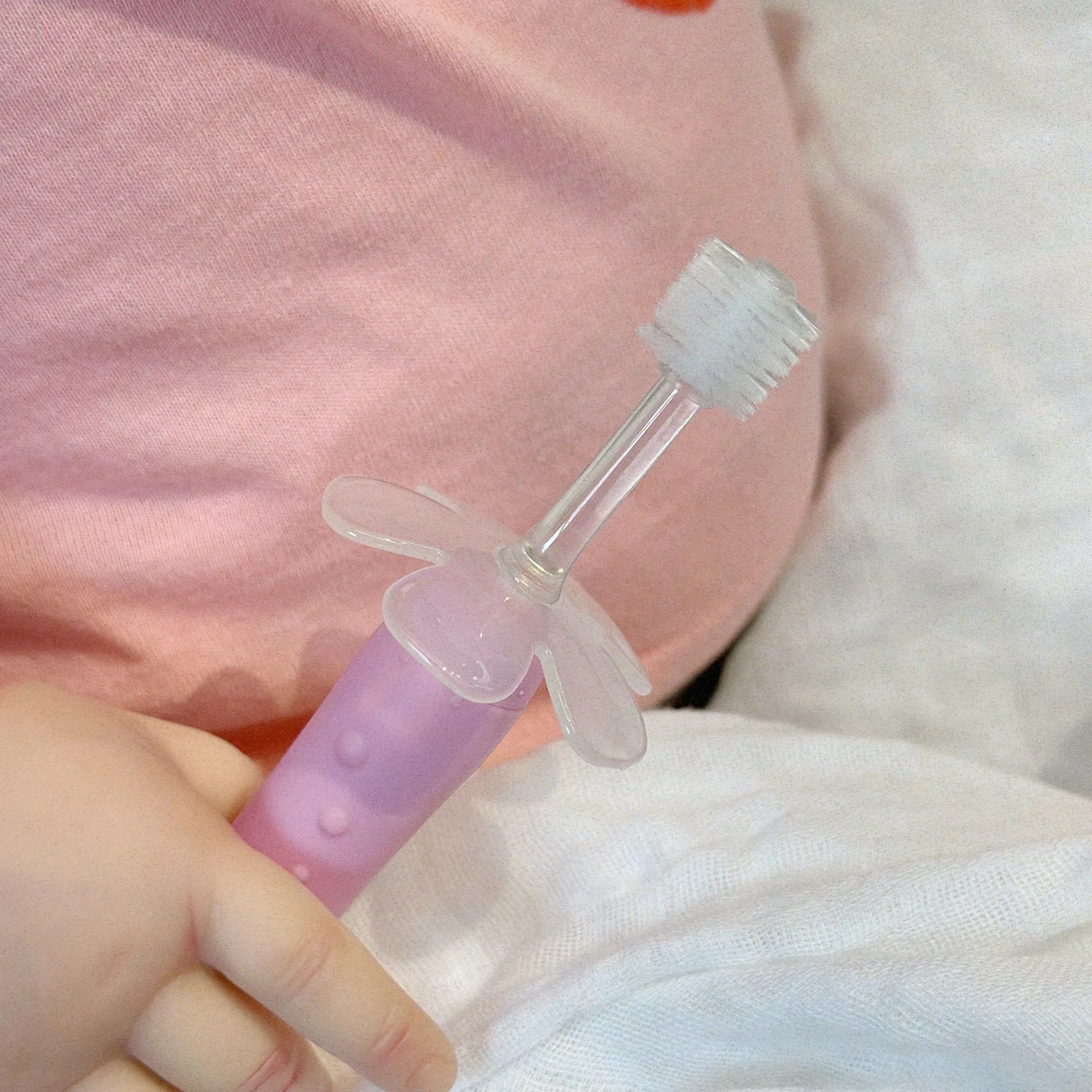 Beloved Baby First Motion Toothbrush Two Colors 1Y 
